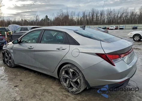 2023 Hyundai Elantra Sel z USA, uszkodzony, nr VIN 5NPLS4AG6PH100076